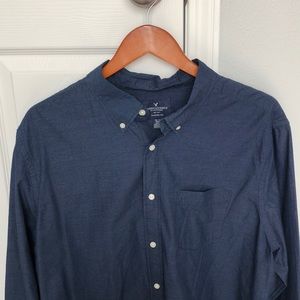 American Eagle Button down